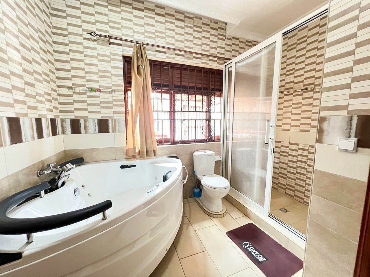 CR O25 RESIDENTIAL HOUSE FOR RENT IN KICUKIRO