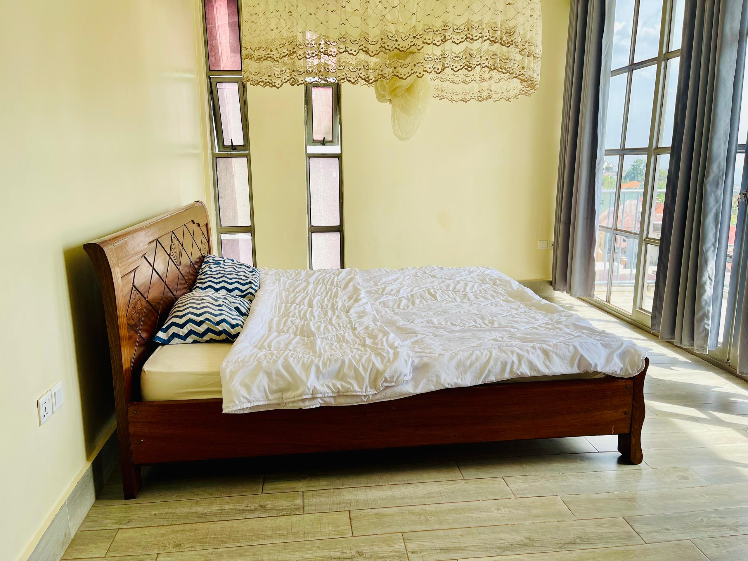 CR O26 RESIDENTIAL HOUSE FOR SALE AND RENT IN REBERO