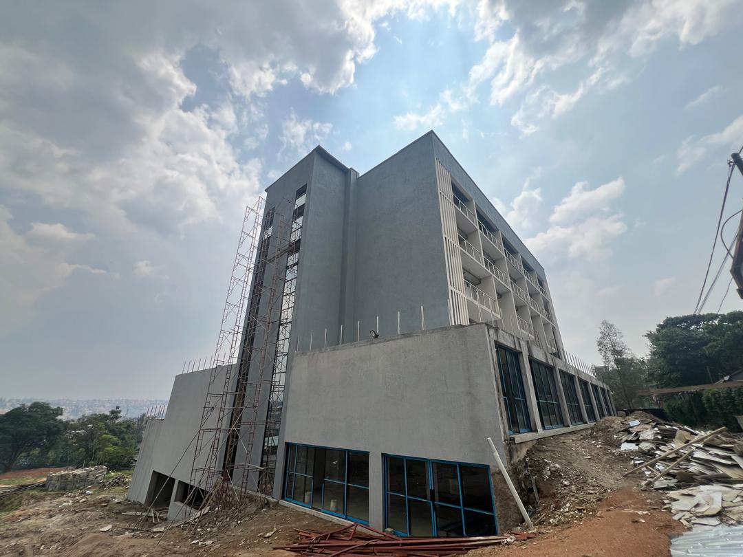 DB CENTER