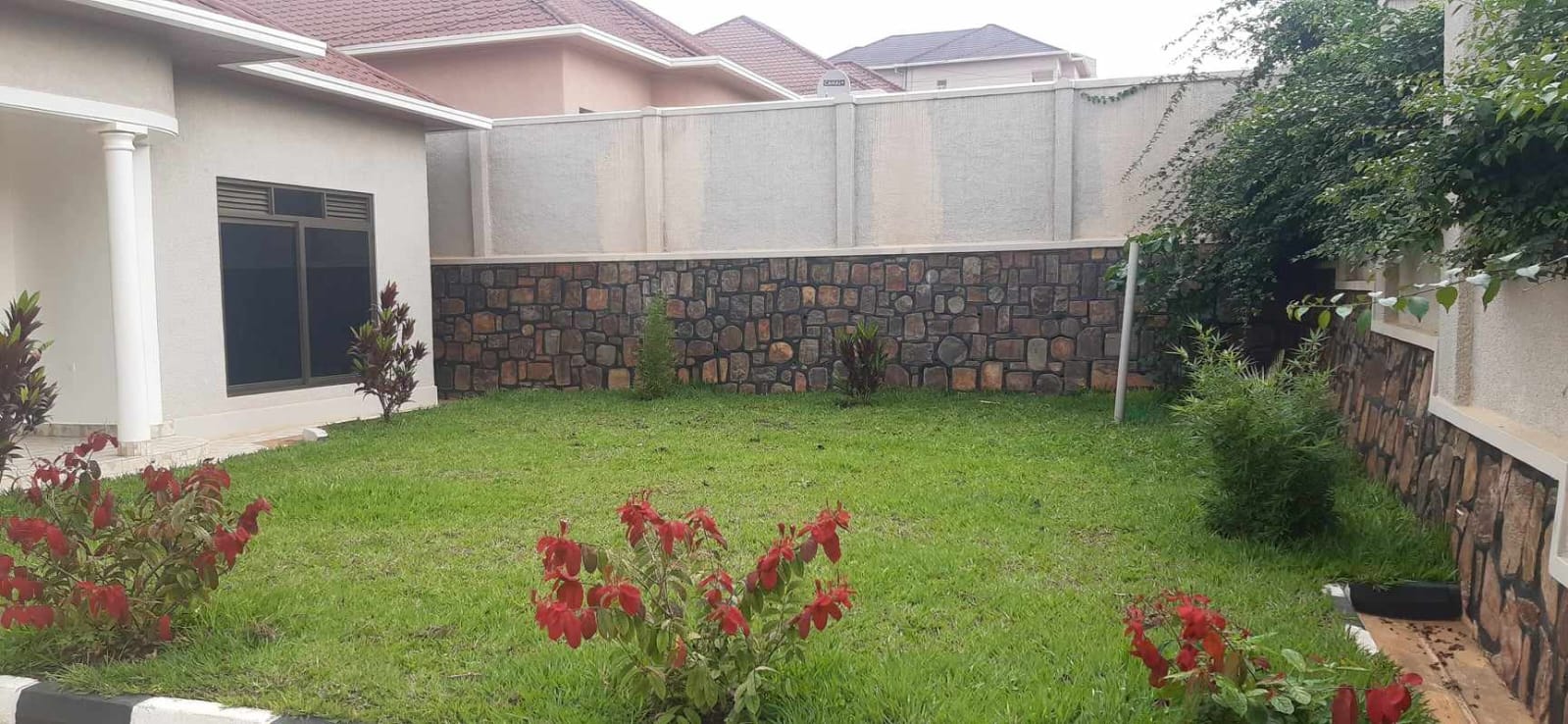 CR 036 HOUSE FOR SALE IN RUSORORO