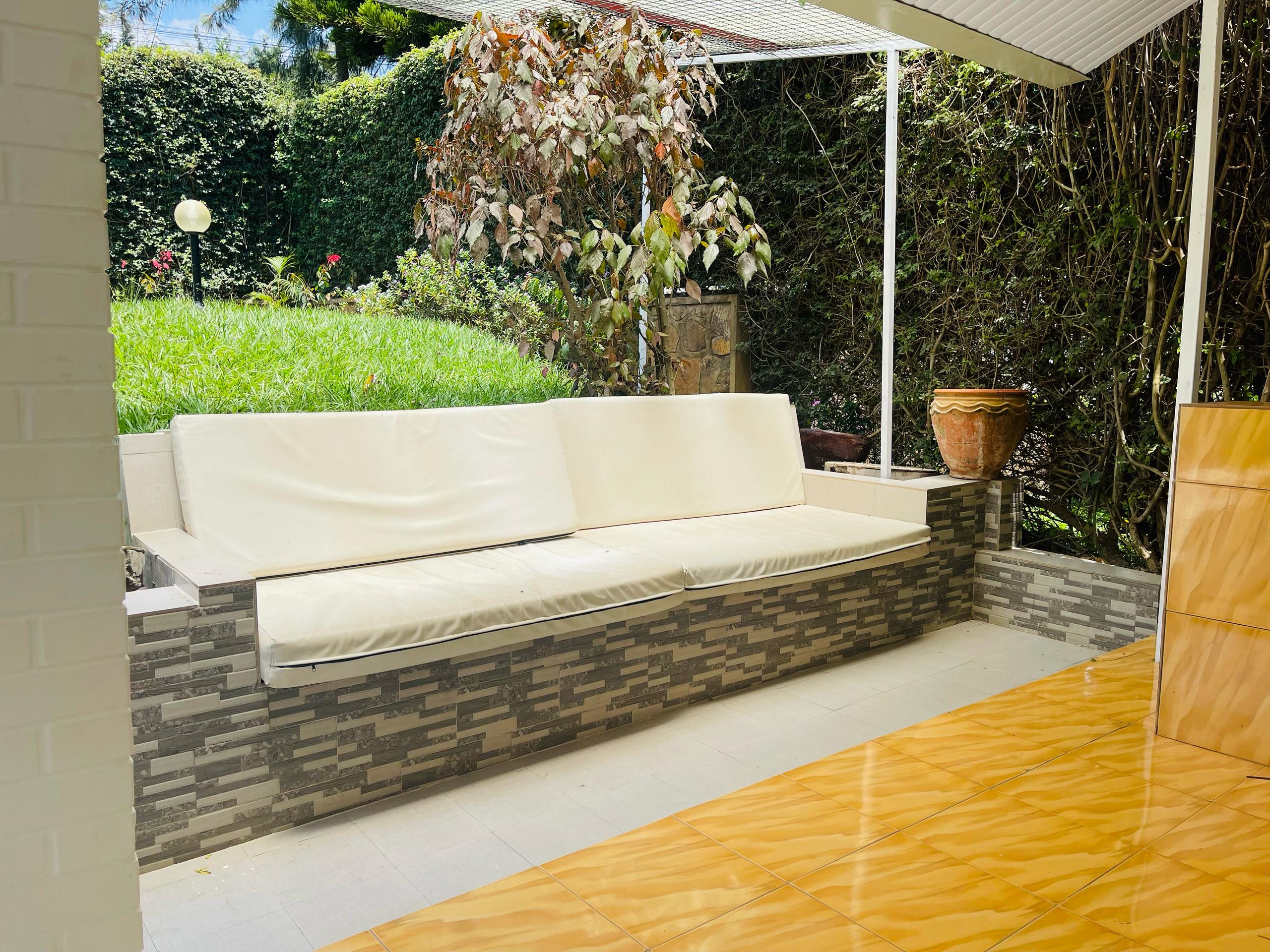 CR 039 House for rent in Gacuriro