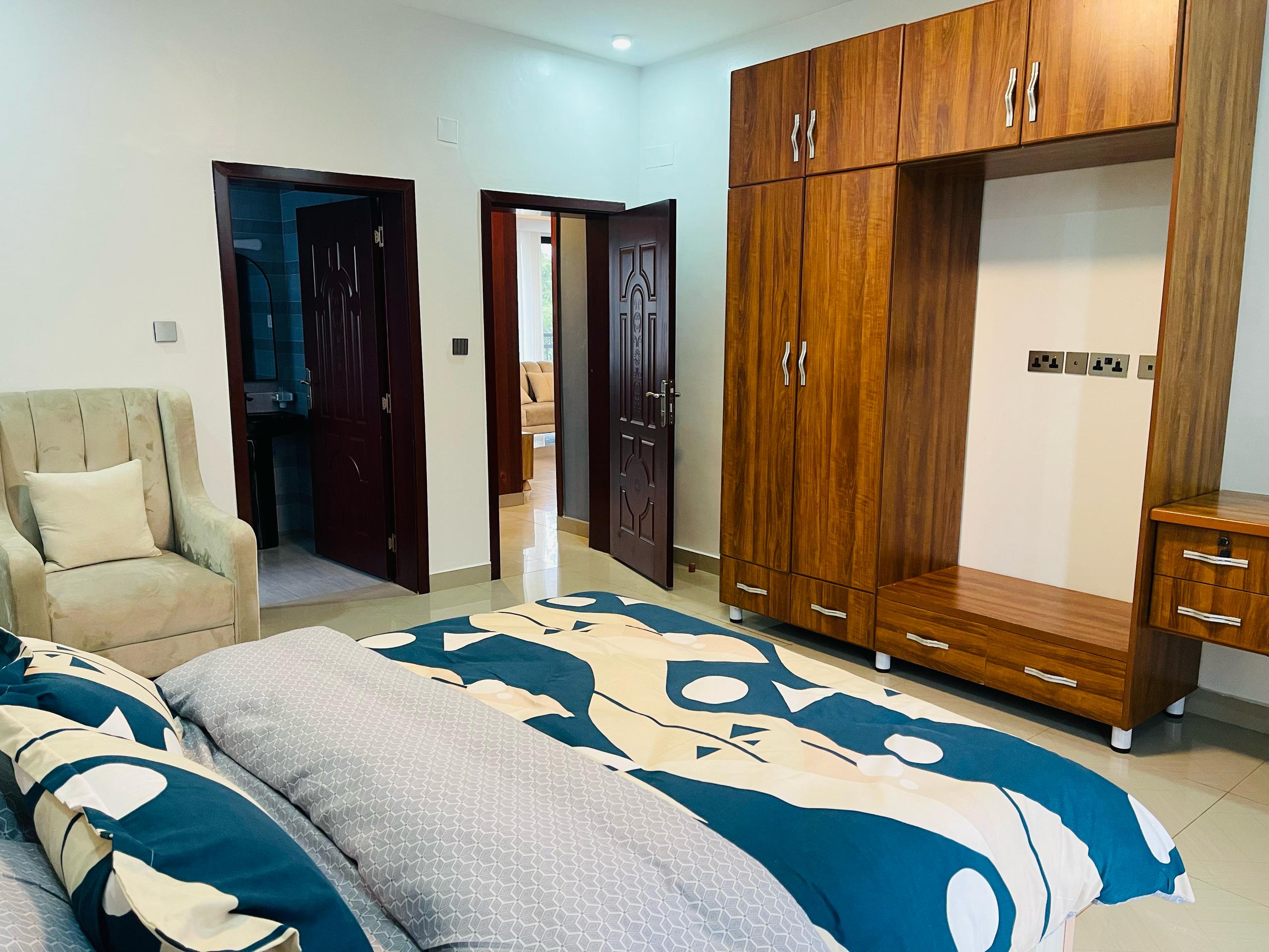 CR 034 HOUSE FOR RENT IN RUSORORO