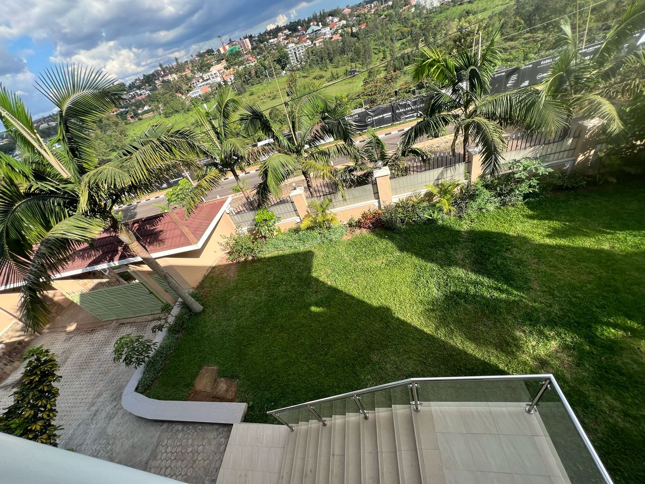 CR 047 House for rent in Gacuriro