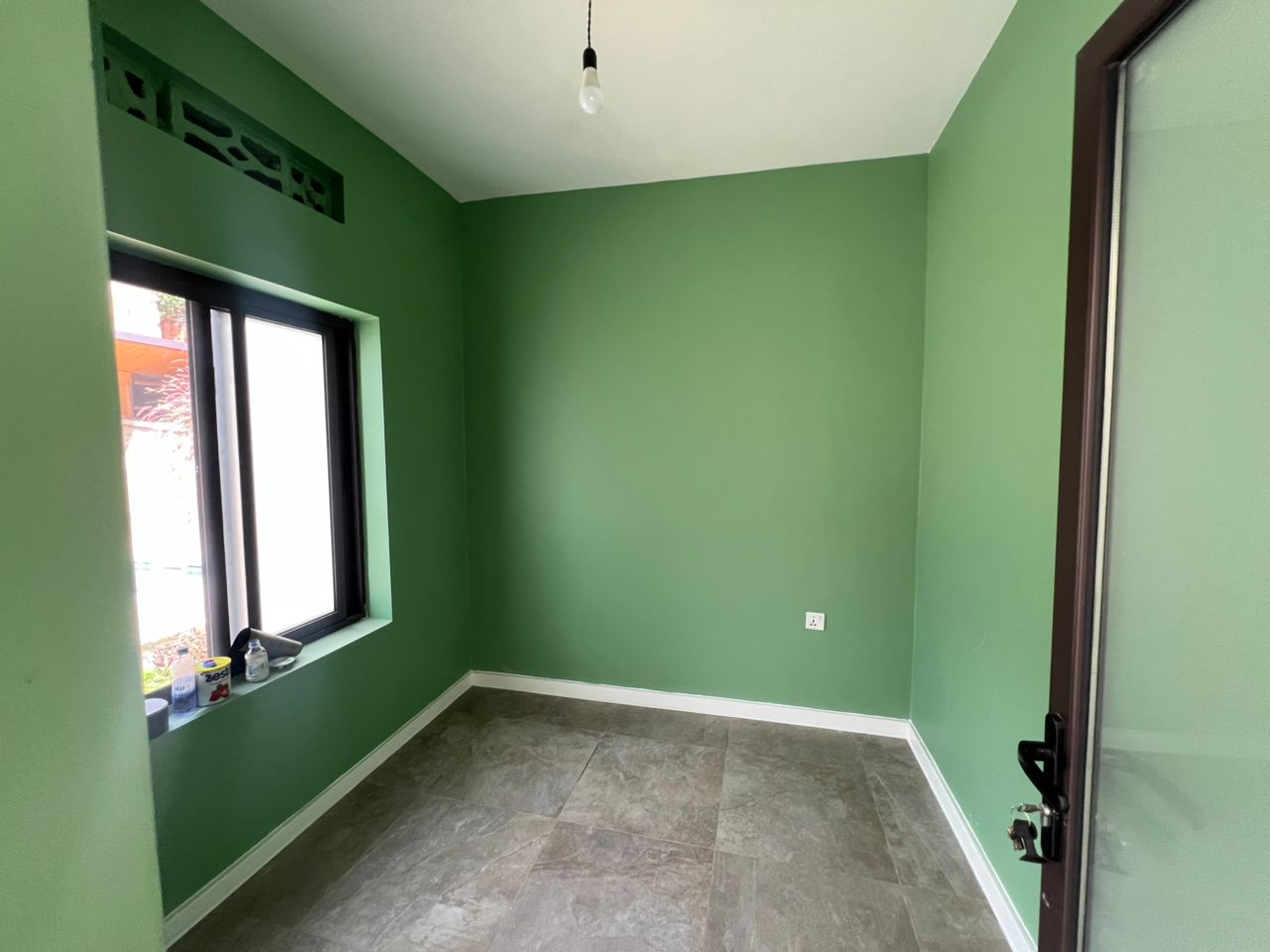 CR 061 RESIDENTIAL HOUSE FOR RENT IN NYARUTARAMA