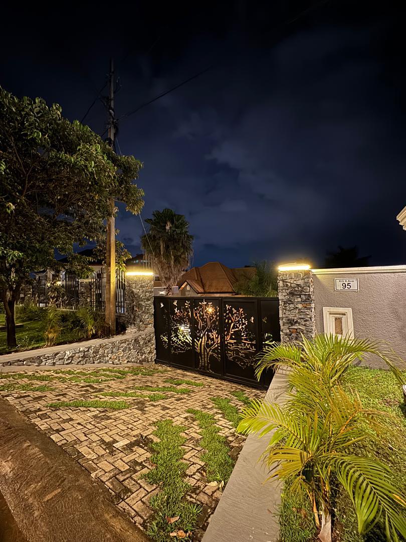 CR 065 RESIDENTAL HOUSE FOR RENT IN NYARUTARAMA