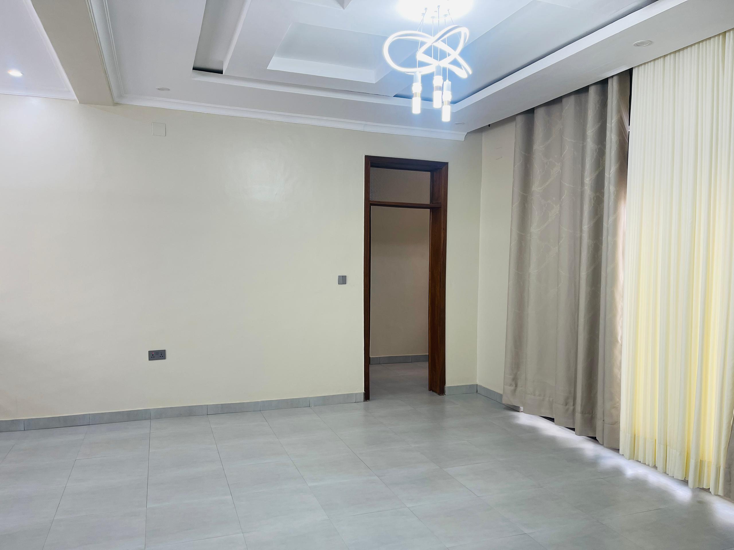 CR 070 RESIDENTIAL HOUSE FOR RENT IN BUSANZA
