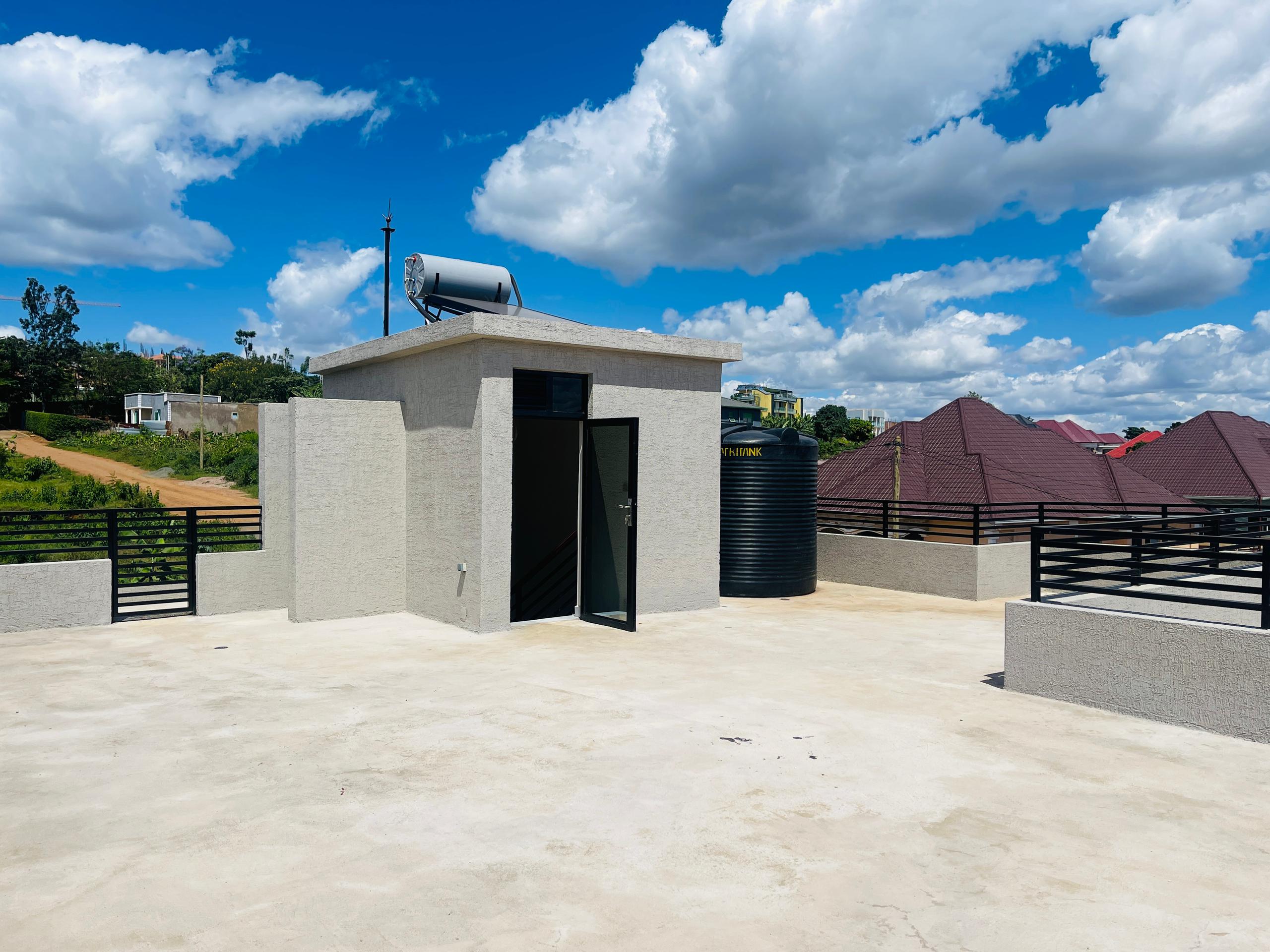 CR 070 RESIDENTIAL HOUSE FOR RENT IN BUSANZA