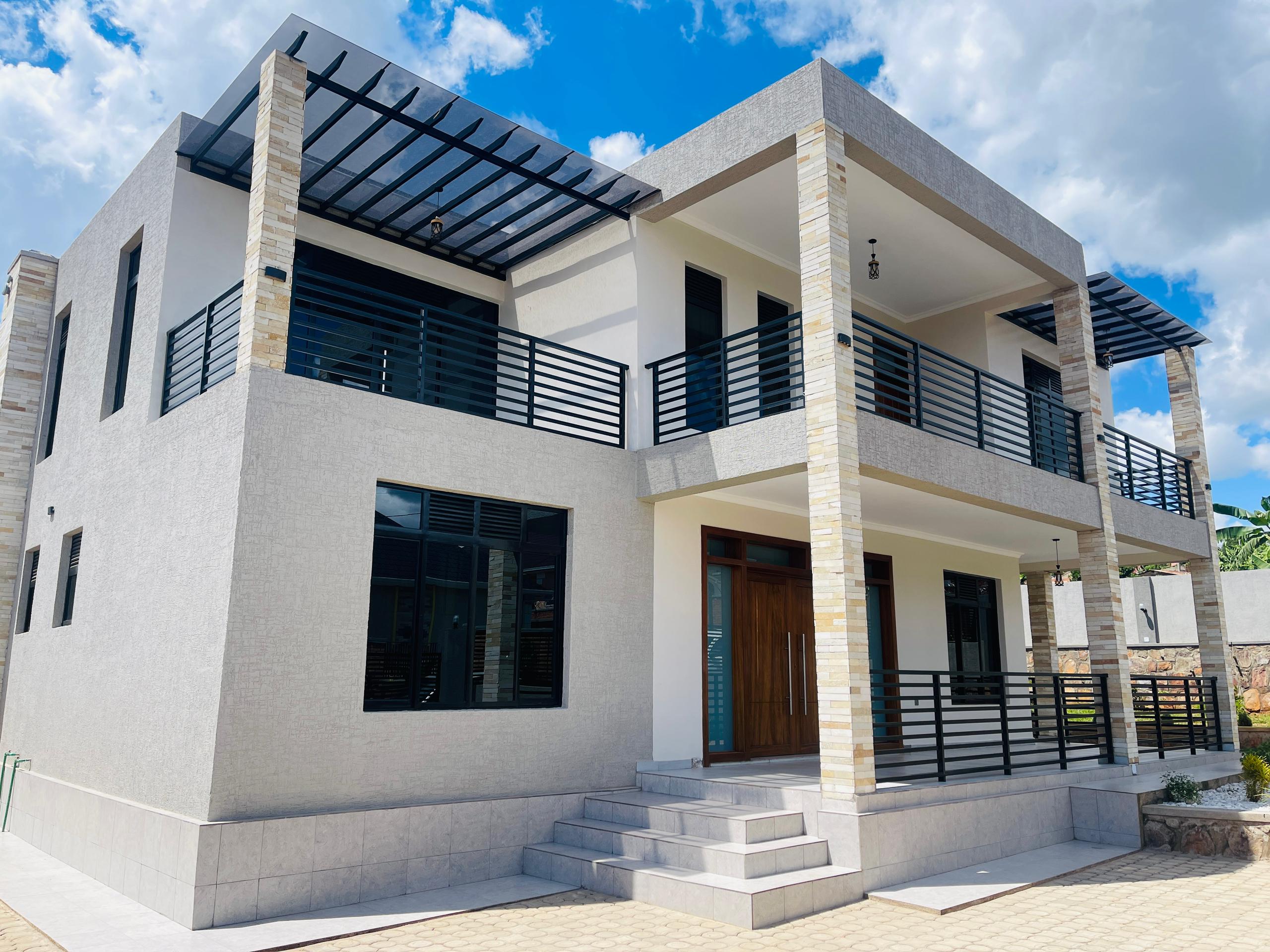 CR 070 RESIDENTIAL HOUSE FOR RENT IN BUSANZA