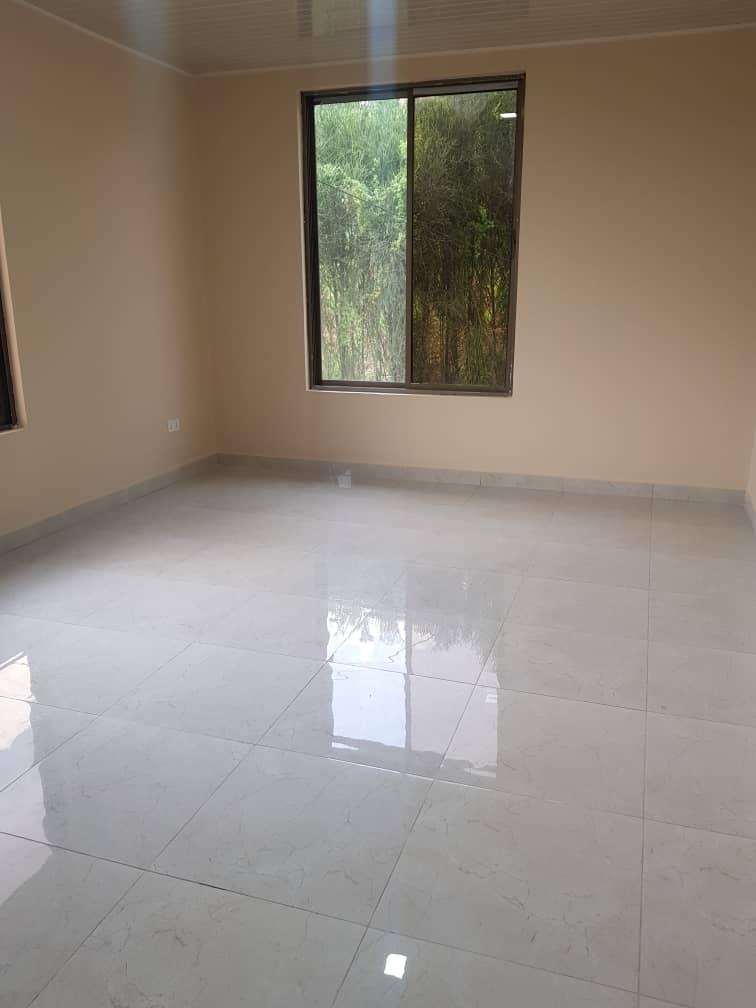 CR 071 RESIDENTIAL HOUSE FOR RENT IN KIBAGABAGA