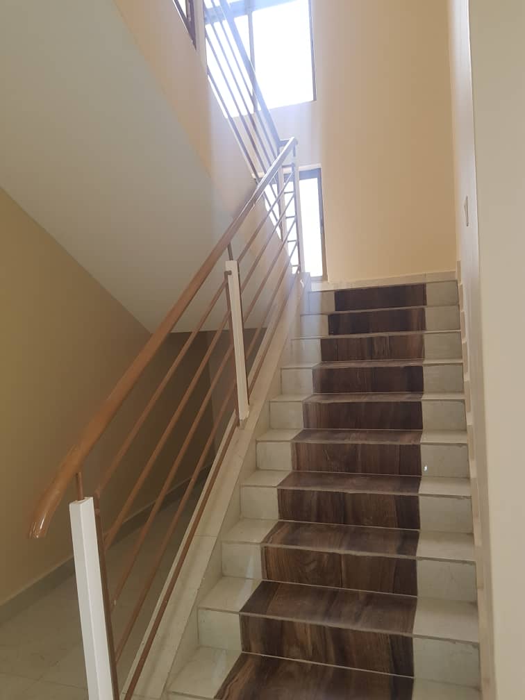 CR 071 RESIDENTIAL HOUSE FOR RENT IN KIBAGABAGA