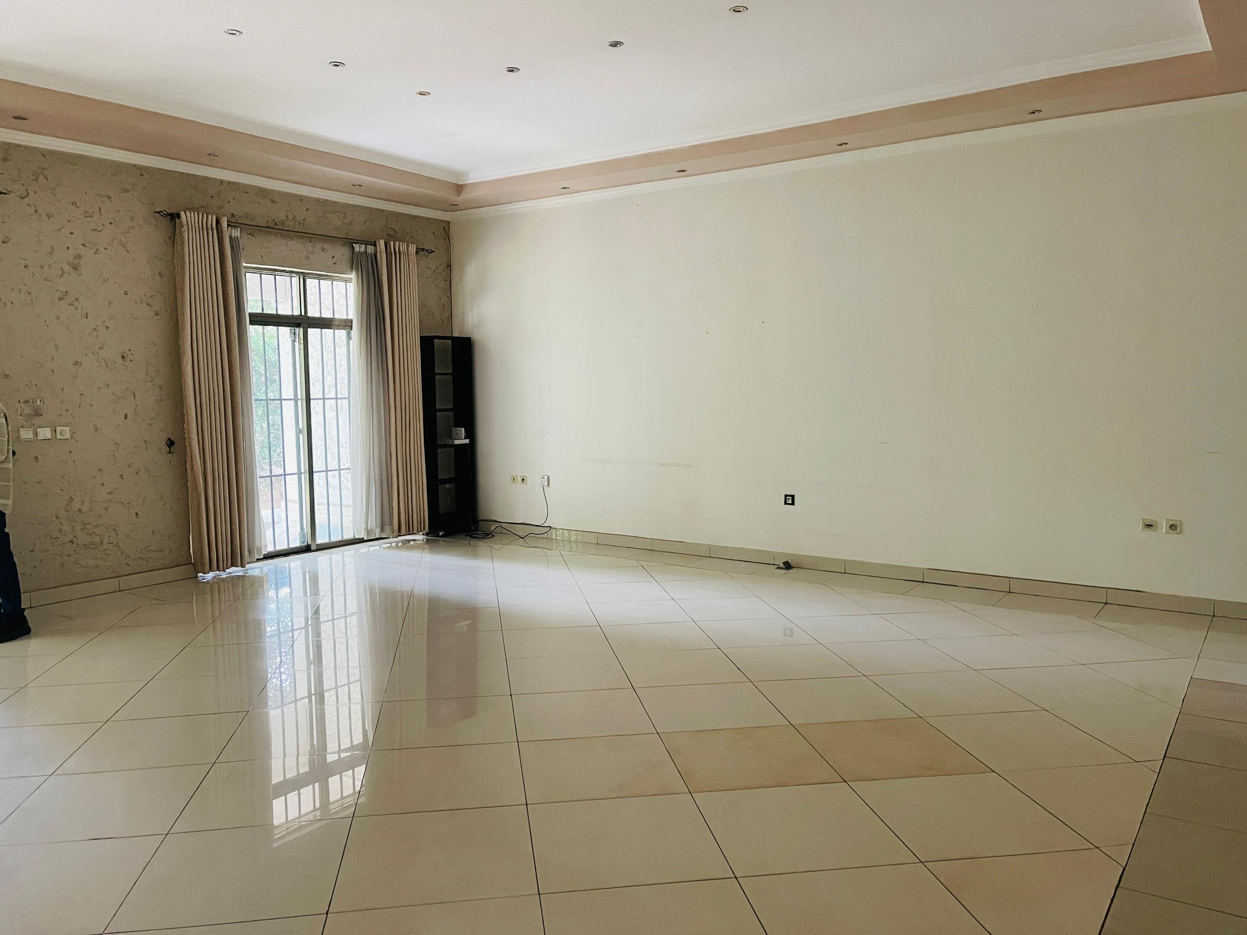 CR 076 PROPERTY FOR RENT IN KIMIHURURA
