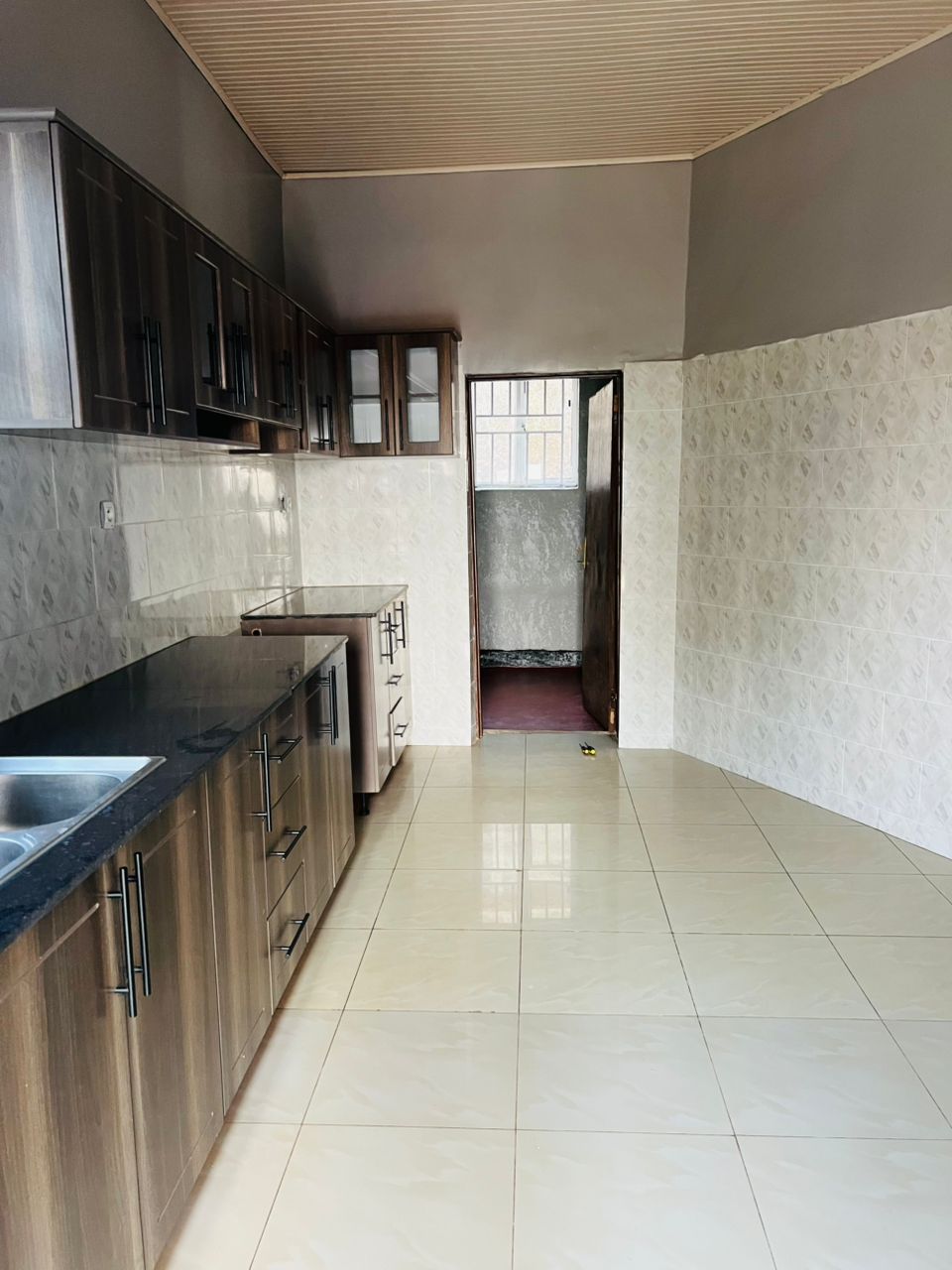CR 077 PROPERTY FOR RENT IN REBERO