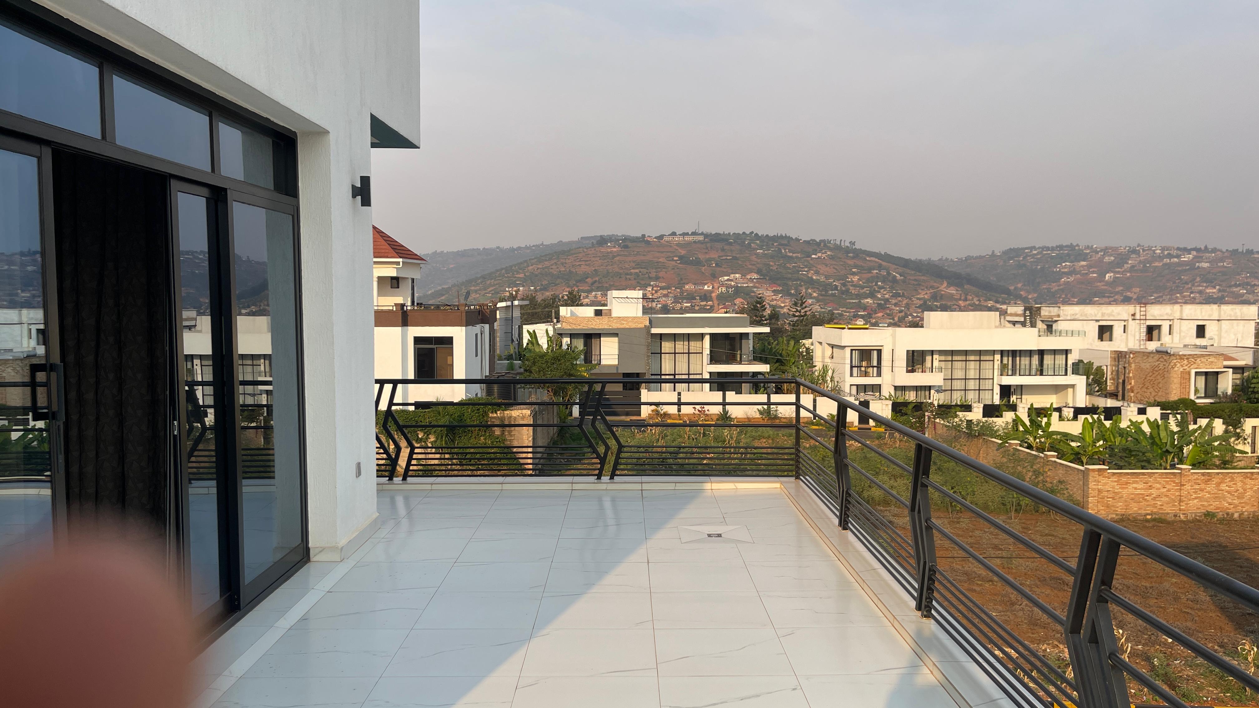 CR 078 PROPERTY FOR RENT IN KINYINYA