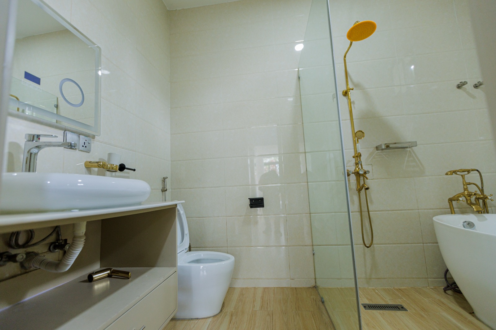 CR 084 VILLA FOR RENT IN KACYIRU