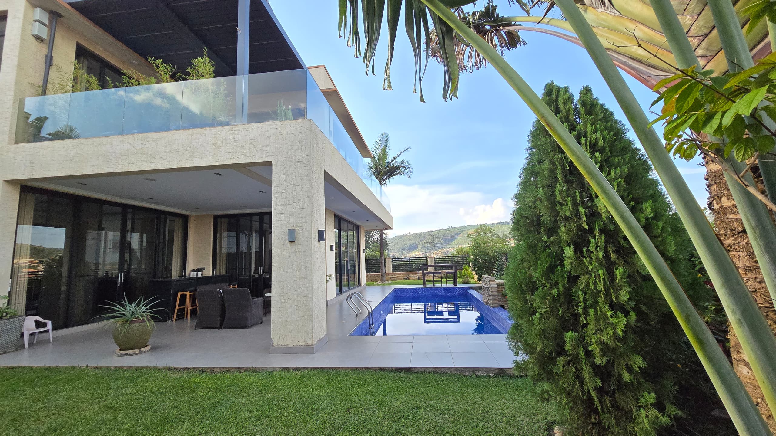 CR 090 VILLA FOR RENT IN KINYINYA