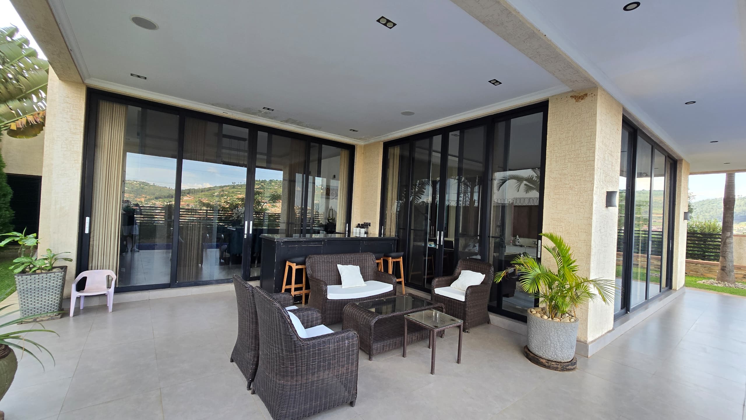 CR 090 VILLA FOR RENT IN KINYINYA