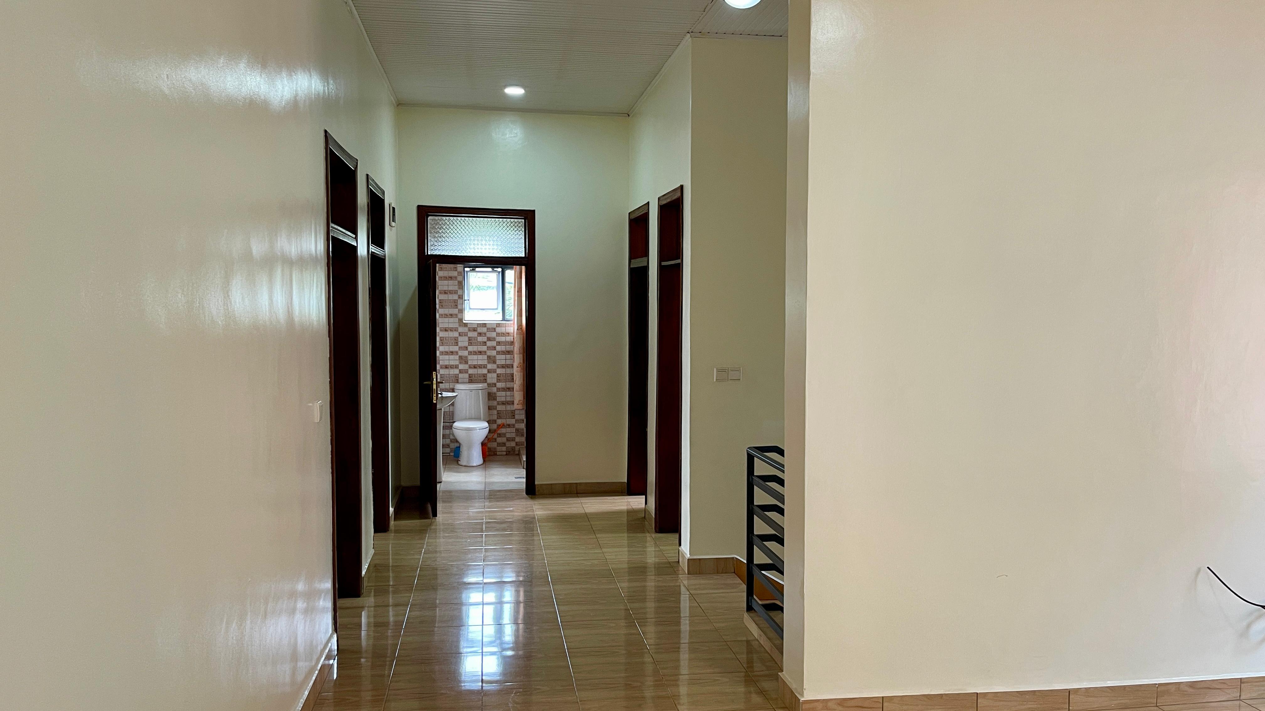 CR 100 HOUSE FOR RENT IN RUSORORO