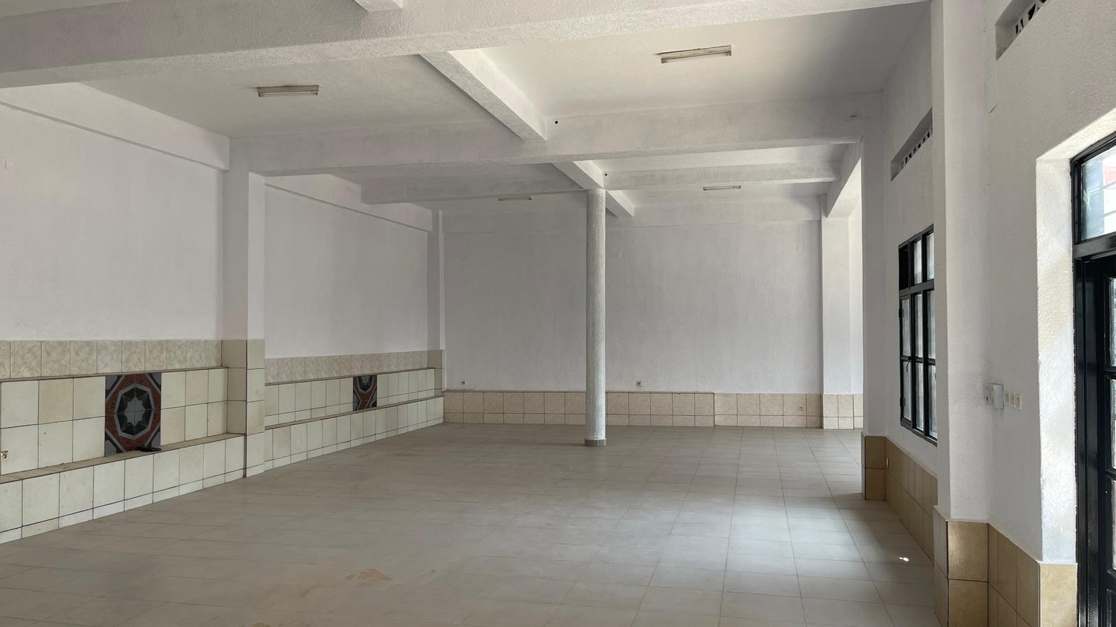 CR 105 MIXED-USE COMMERCIAL PROPERTY FOR RENT IN KACYIRU