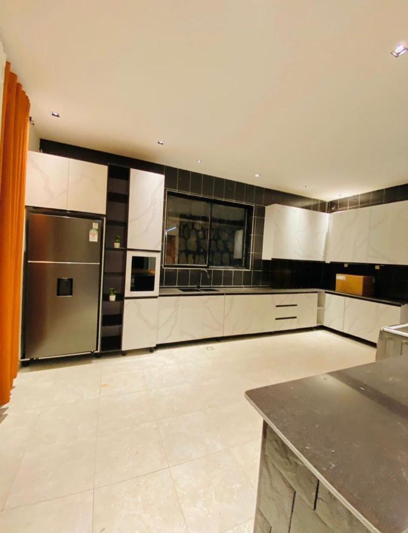 CR 120 RESIDENTIAL HOUSE FOR RENT IN KIMIRONKO