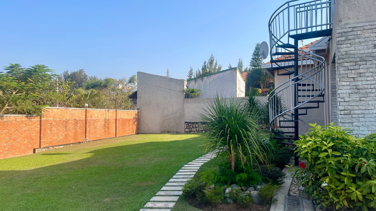 CR 145 RESIDENTIAL HOUSE FOR RENT IN KIBAGABAGA