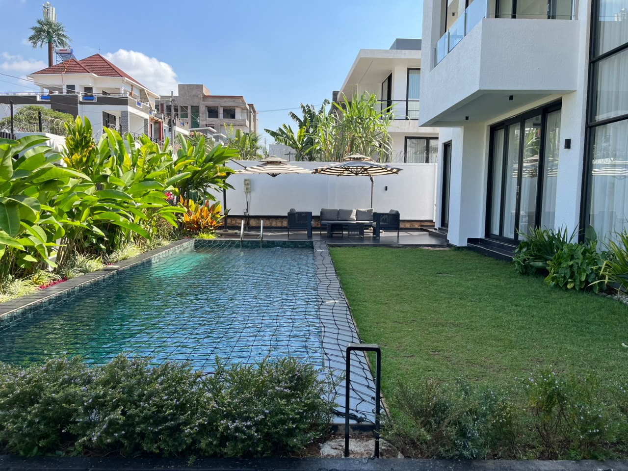 CR 147 RESIDENTIAL HOUSE FOR RENT IN KINYINYA