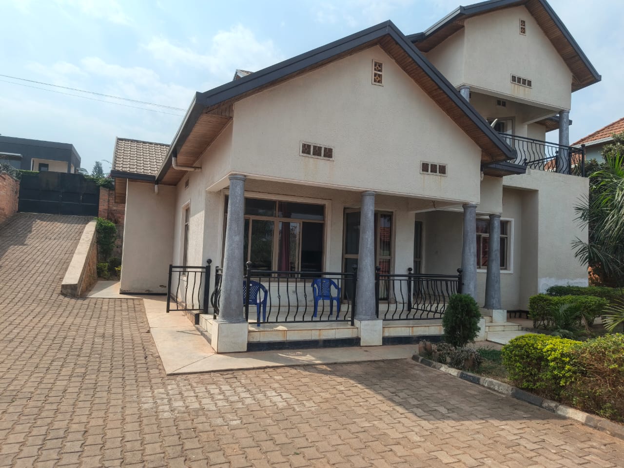 CR 160 PROPERTY FOR SALE IN GACURIRO